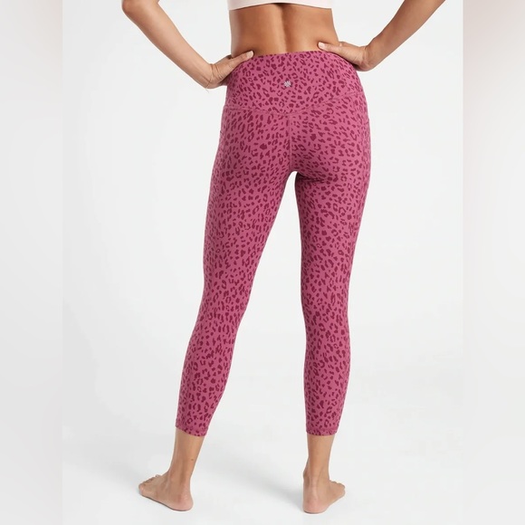 EUC Athleta Salutation Stash Tights/Leggings (worn once) - Picture 2 of 7